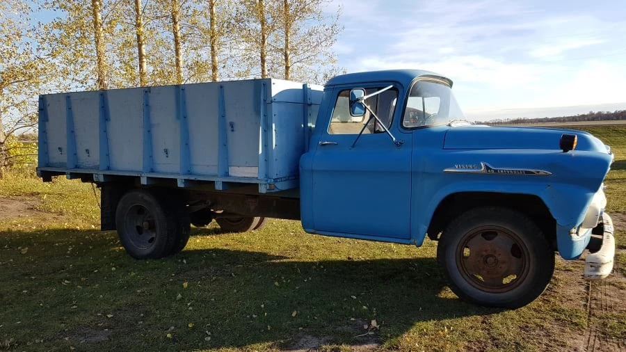 1958 Chevrolet Task Force - Image 6 of 12