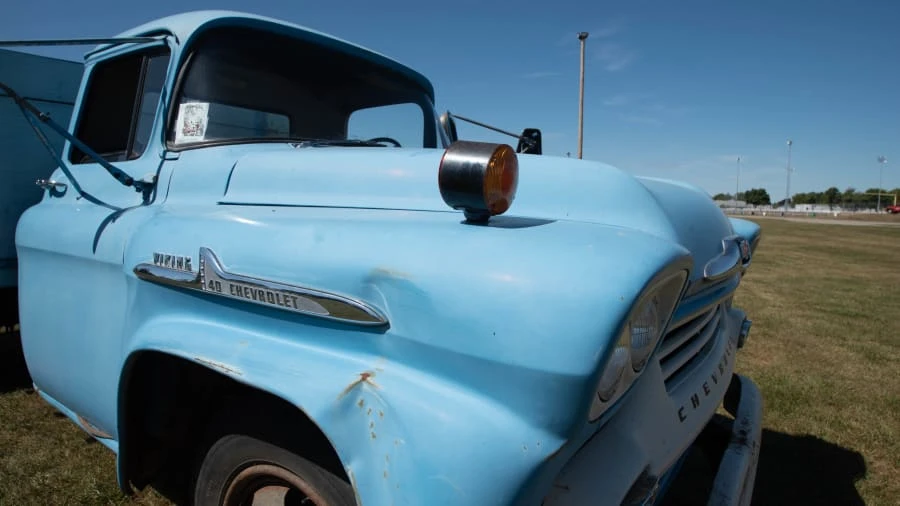 1958 Chevrolet Task Force - Image 4 of 17