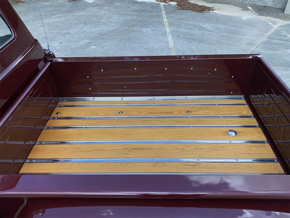 1958 Chevrolet Task Force - Image 6 of 31