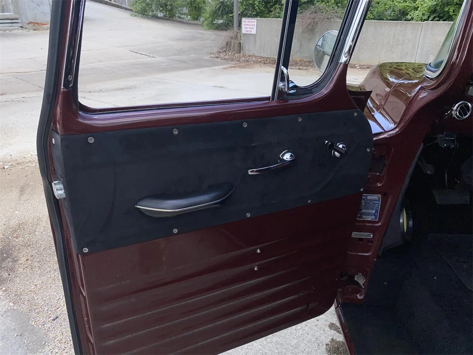 1958 Chevrolet Task Force - Image 14 of 31