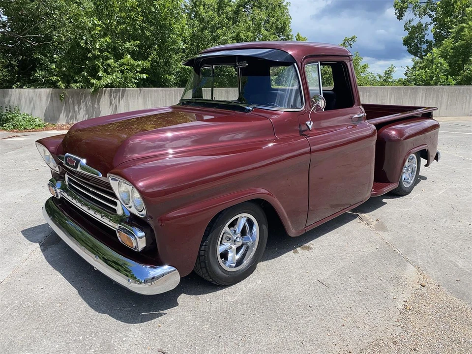1958 Chevrolet Task Force - Image 18 of 31