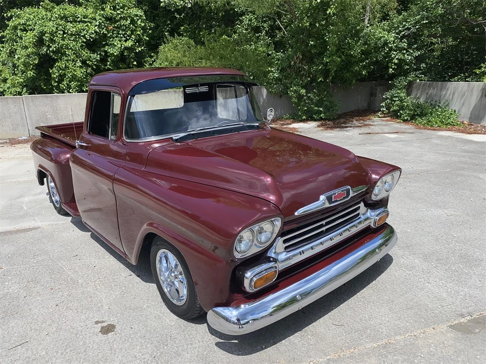 1958 Chevrolet Task Force - Image 22 of 31