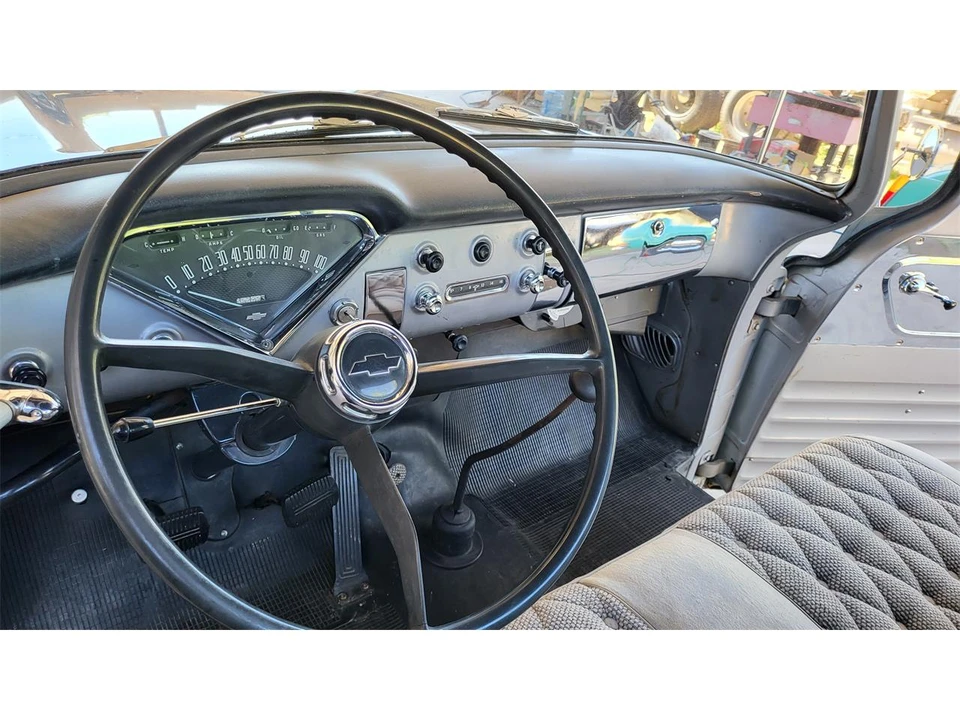 1958 Chevrolet Task Force - Image 9 of 17