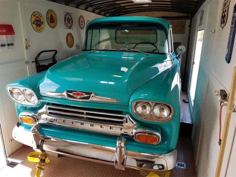 1958 Chevrolet Task Force - Image 2 of 21