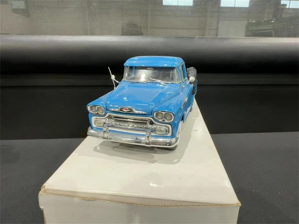 1958 Chevrolet Task Force - Image 2 of 3