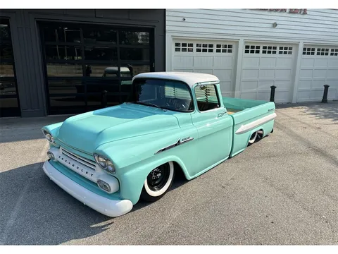 1958 Chevrolet Apache Custom Show Truck