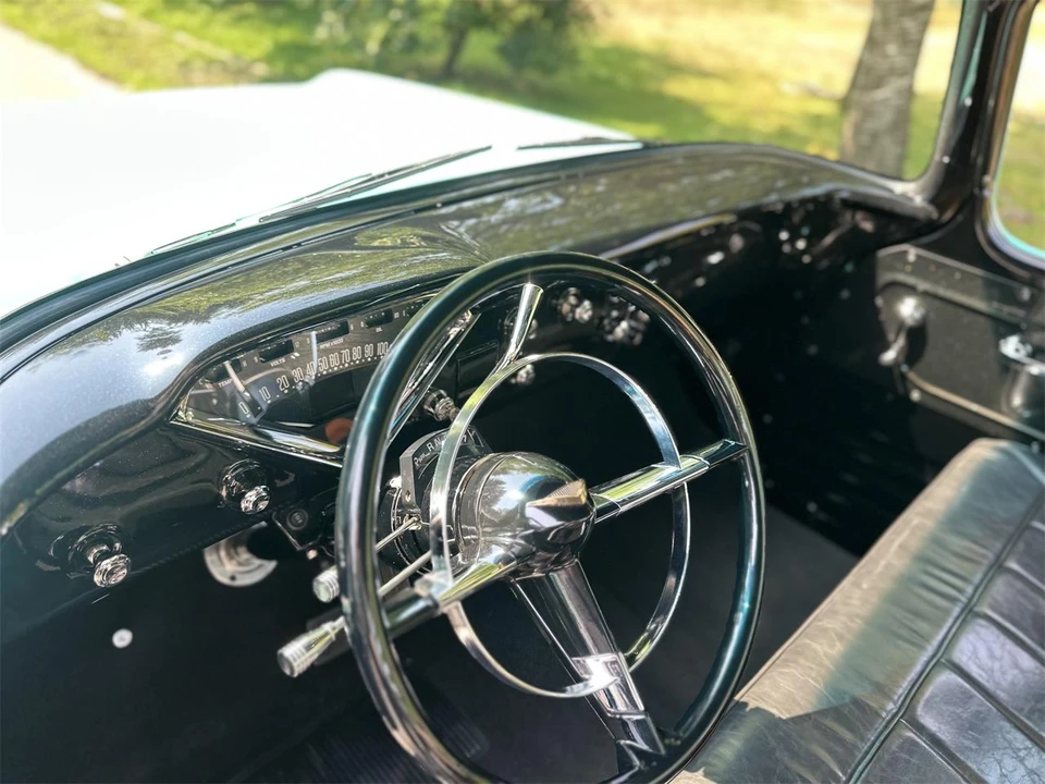 1958 Chevrolet Task Force - Image 11 of 14