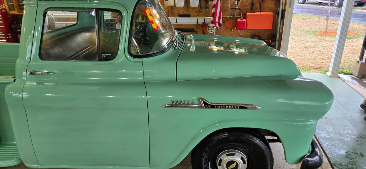 1958 Chevrolet Task Force - Image 15 of 21