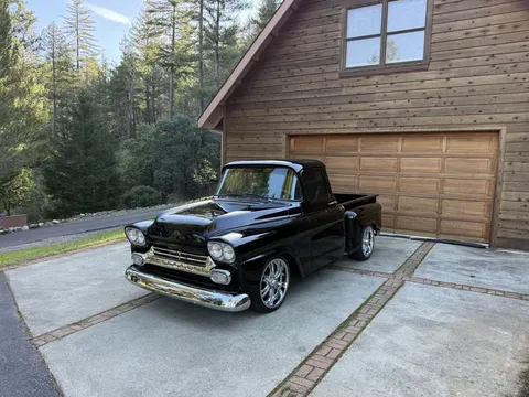 1958 Chevrolet Apache Stepside