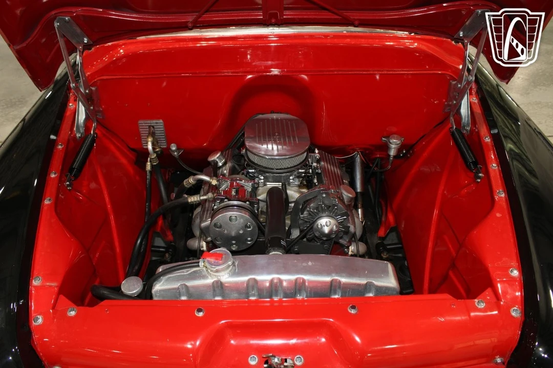 1958 Chevrolet Task Force - Image 10 of 12