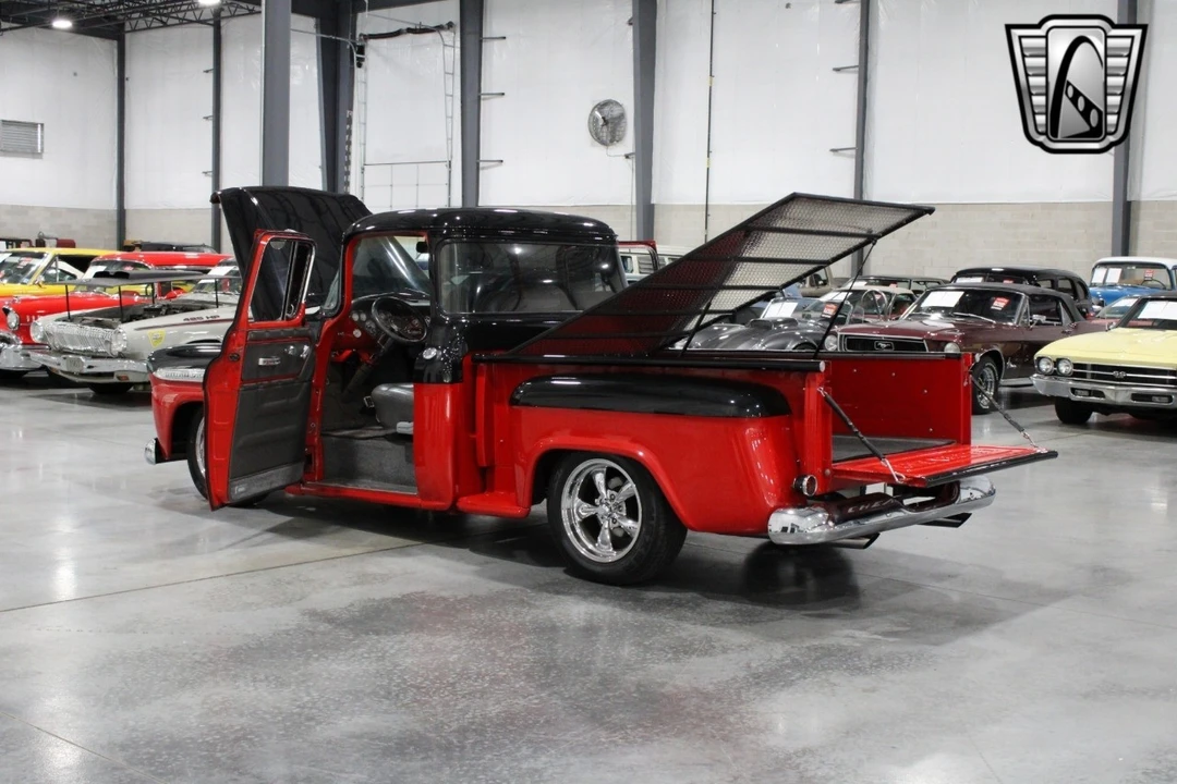 1958 Chevrolet Task Force - Image 19 of 21