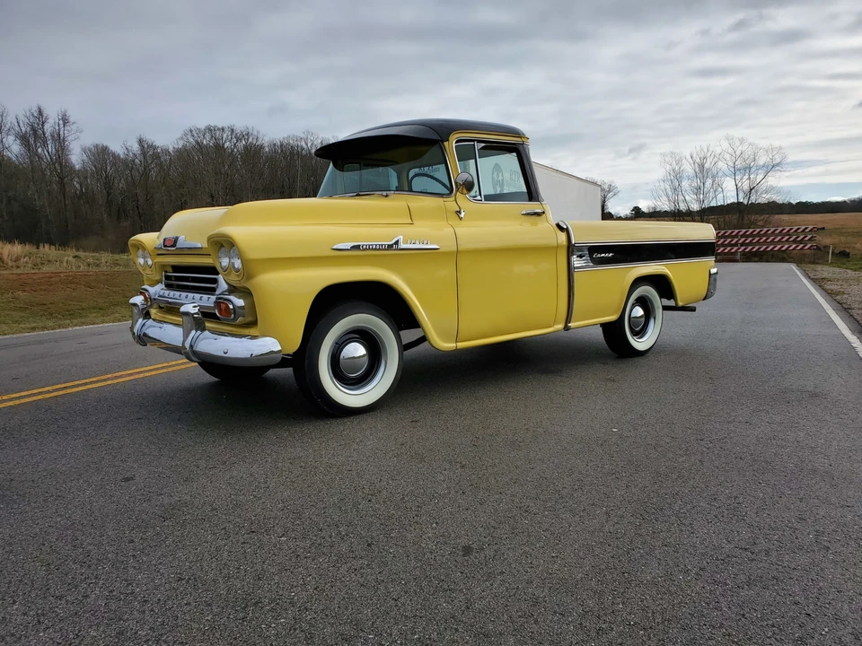 1958 Chevrolet Task Force - Image 14 of 31