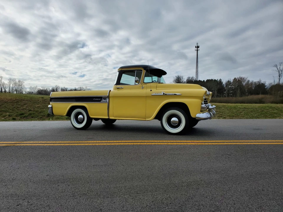 1958 Chevrolet Task Force - Image 3 of 31