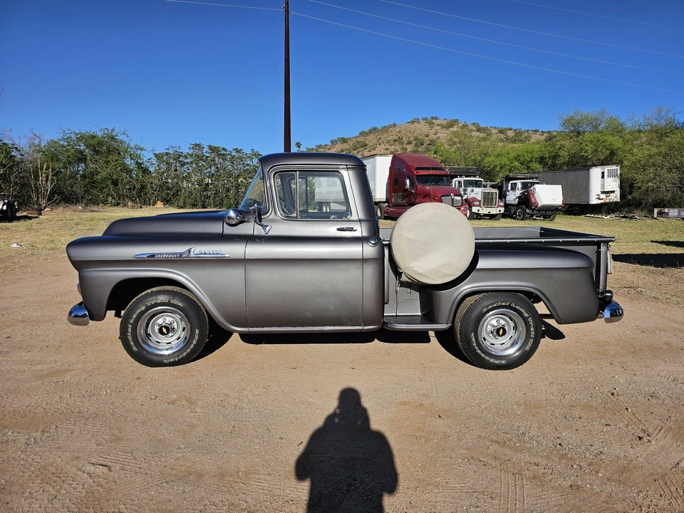 1958 Chevrolet Task Force - Image 4 of 31