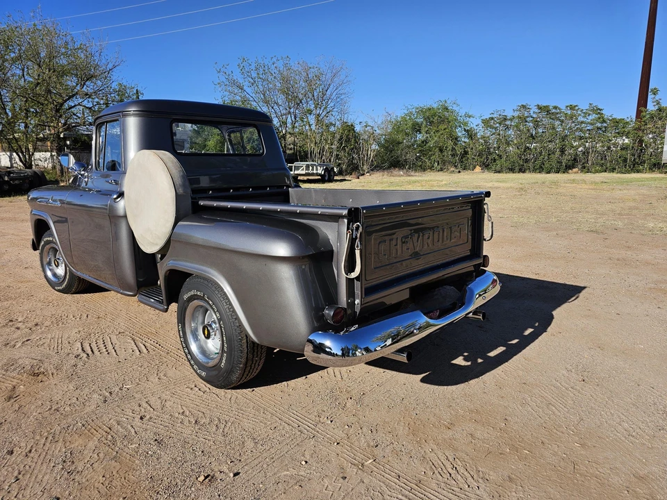 1958 Chevrolet Task Force - Image 5 of 31