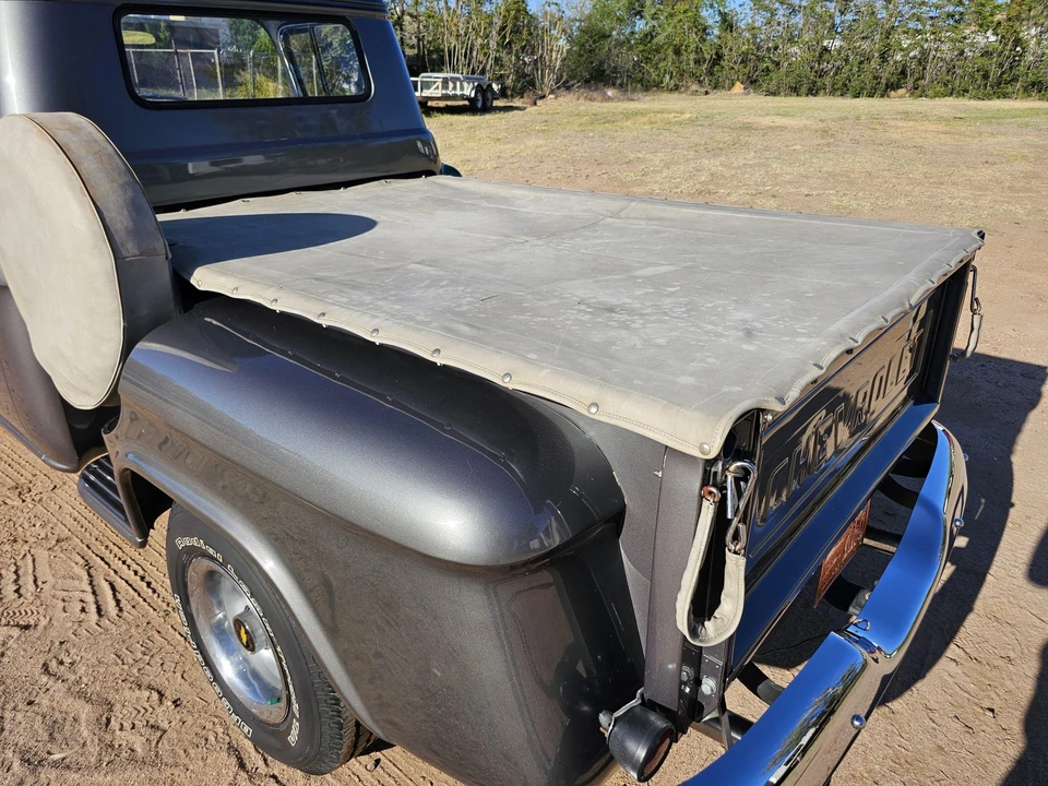 1958 Chevrolet Task Force - Image 19 of 31