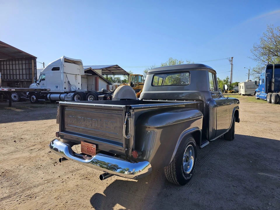 1958 Chevrolet Task Force - Image 10 of 31
