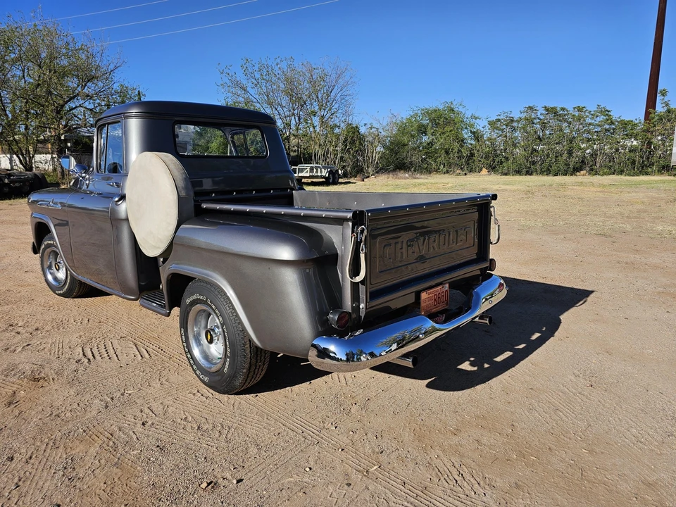 1958 Chevrolet Task Force - Image 6 of 31