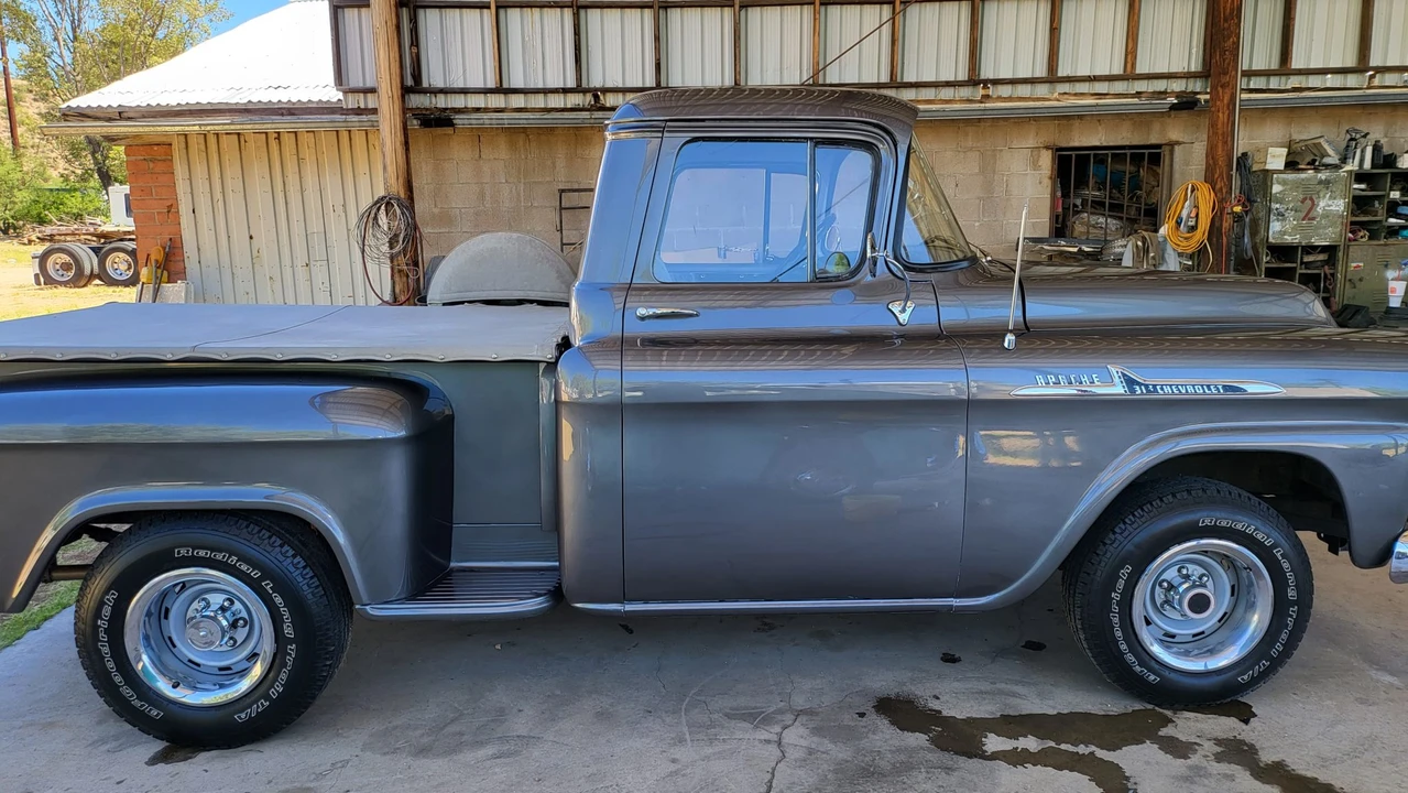 1958 Chevrolet Task Force - Image 28 of 31