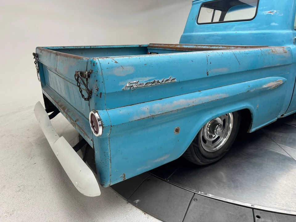 1958 Chevrolet Task Force - Image 22 of 31