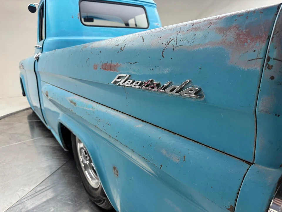 1958 Chevrolet Task Force - Image 17 of 31
