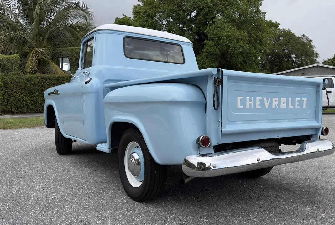 1958 Chevrolet Task Force - Image 8 of 31