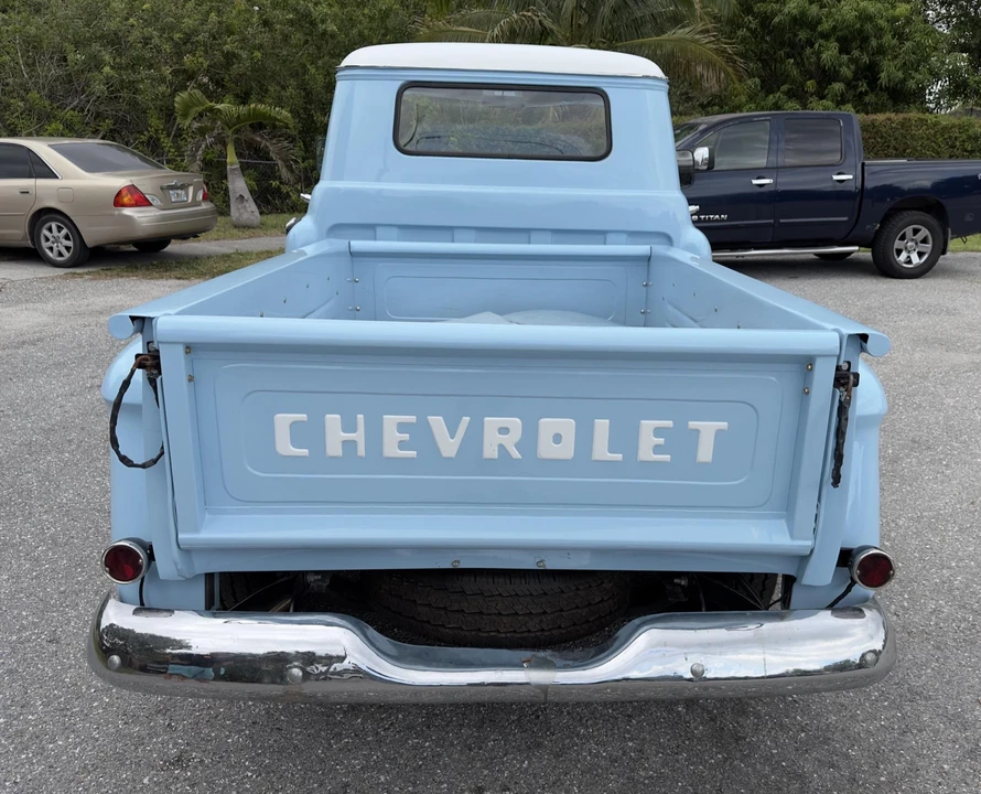1958 Chevrolet Task Force - Image 10 of 31