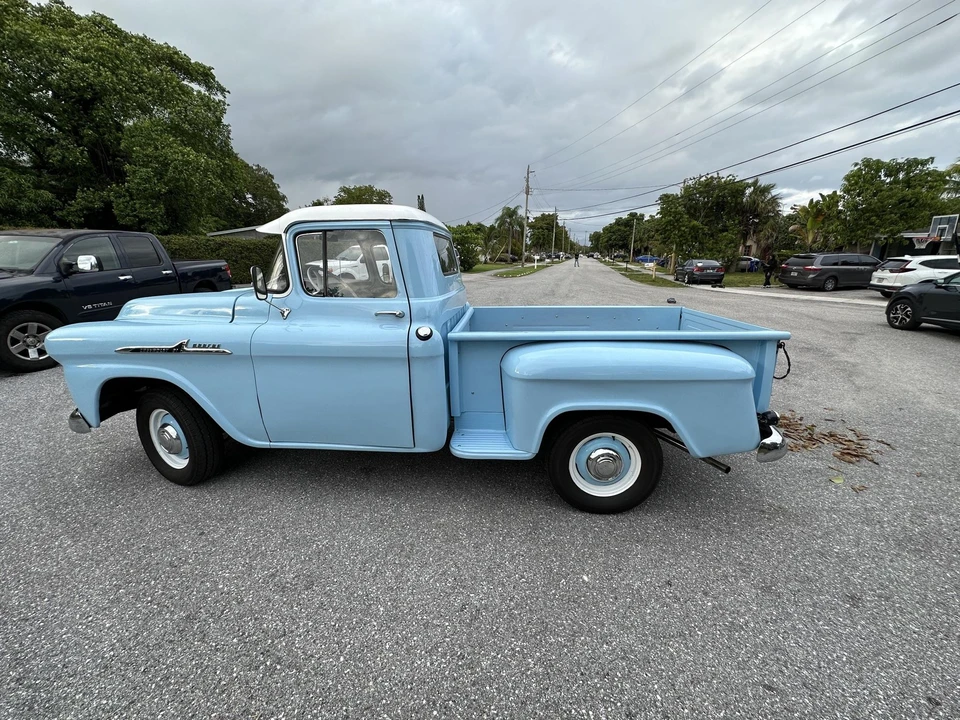 1958 Chevrolet Task Force - Image 6 of 31