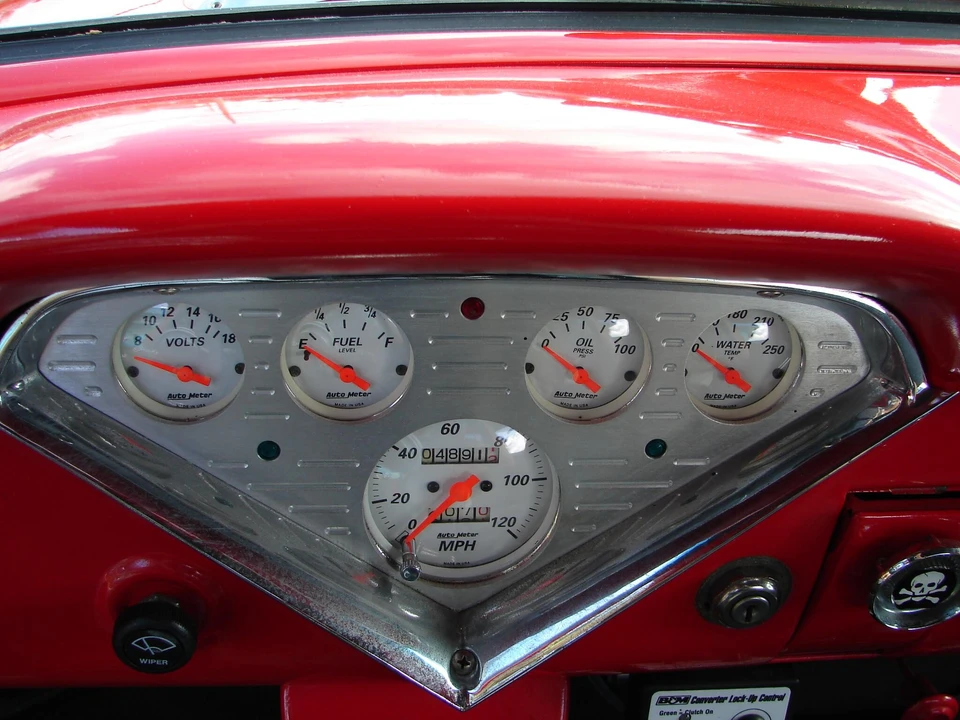 1958 Chevrolet Task Force - Image 29 of 31