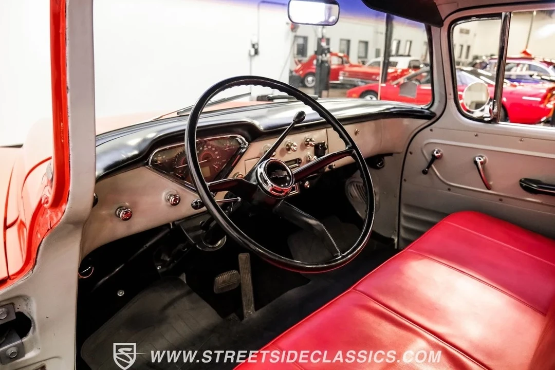 1958 Chevrolet Task Force - Image 5 of 12