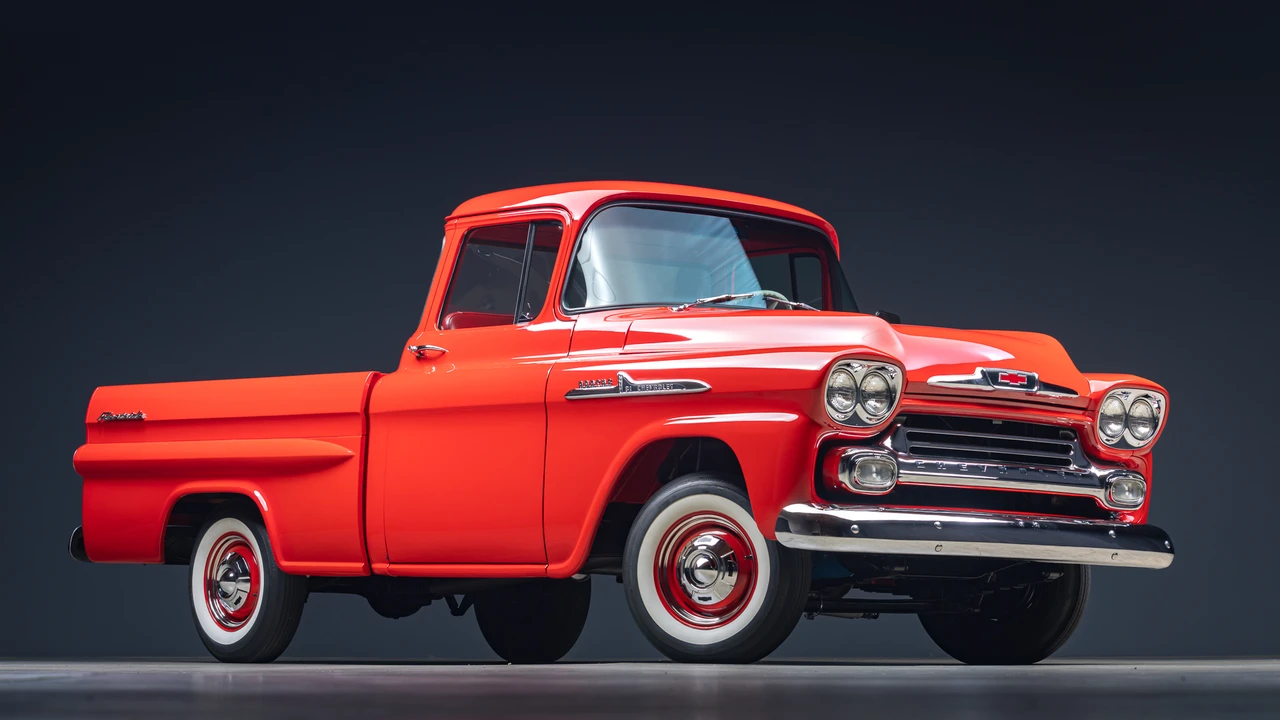 1958 Chevrolet Task Force - Image 13 of 31