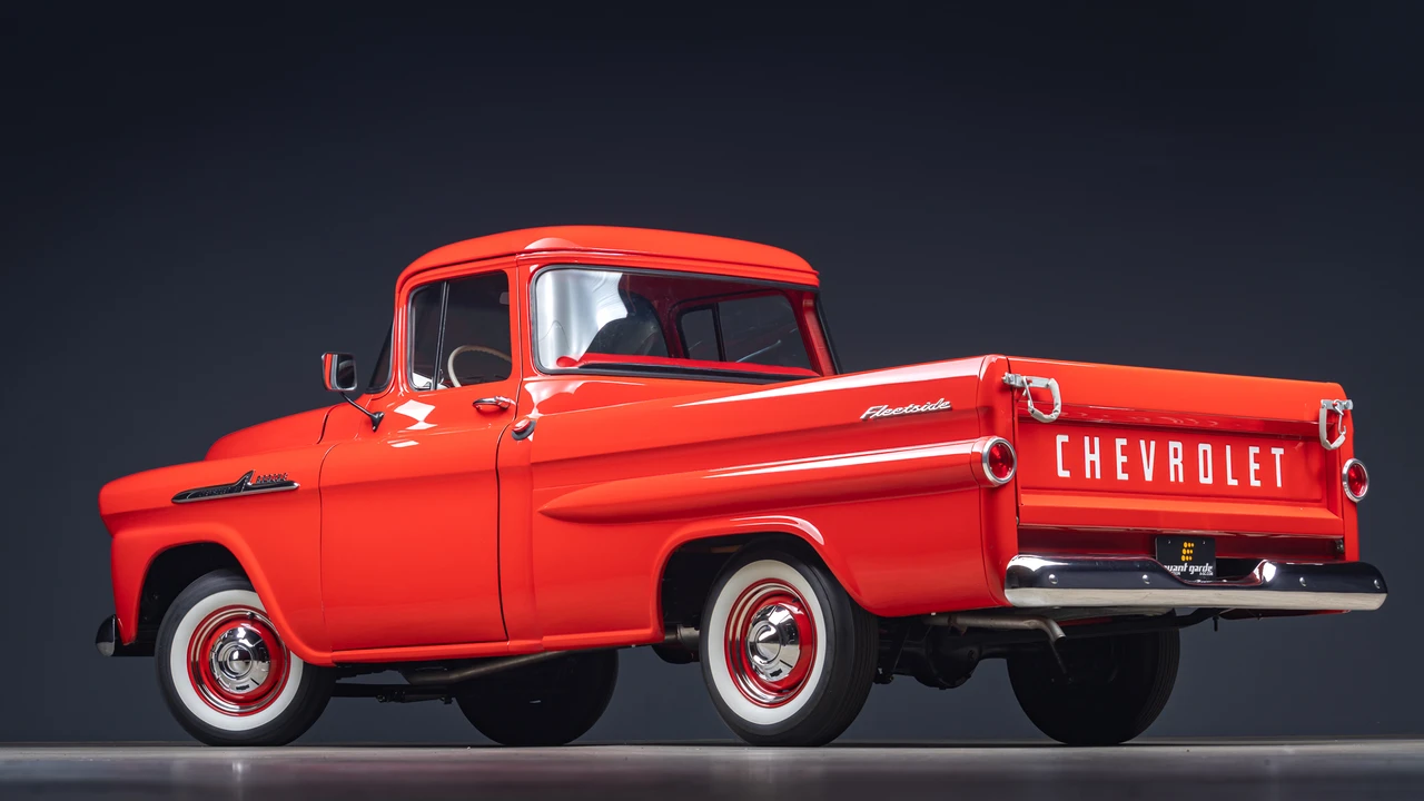 1958 Chevrolet Task Force - Image 27 of 31