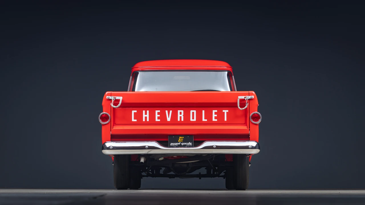 1958 Chevrolet Task Force - Image 22 of 31