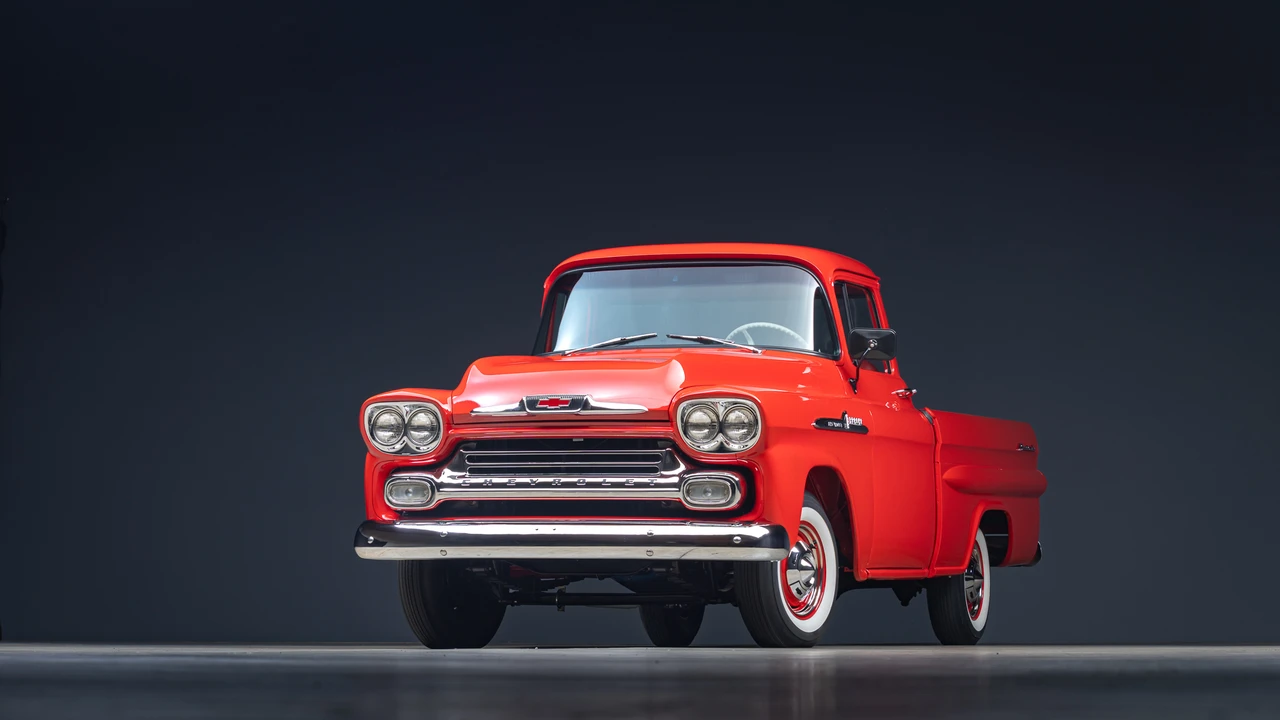 1958 Chevrolet Task Force - Image 6 of 31
