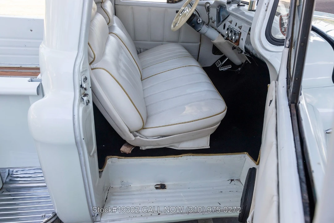 1958 Chevrolet Task Force - Image 24 of 31