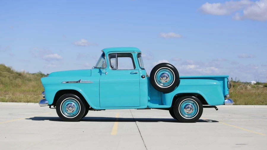 1958 Chevrolet Task Force - Image 6 of 12