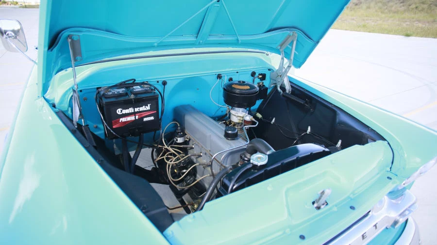 1958 Chevrolet Task Force - Image 8 of 12