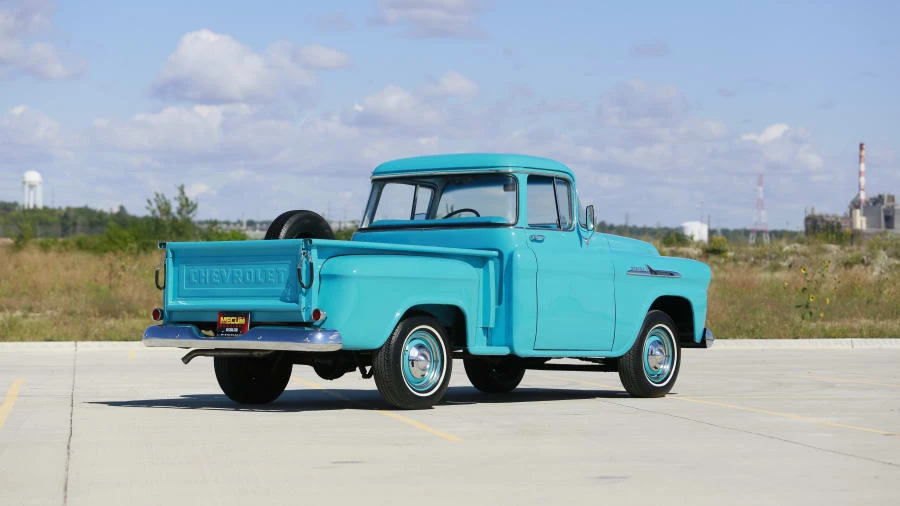 1958 Chevrolet Task Force - Image 7 of 12