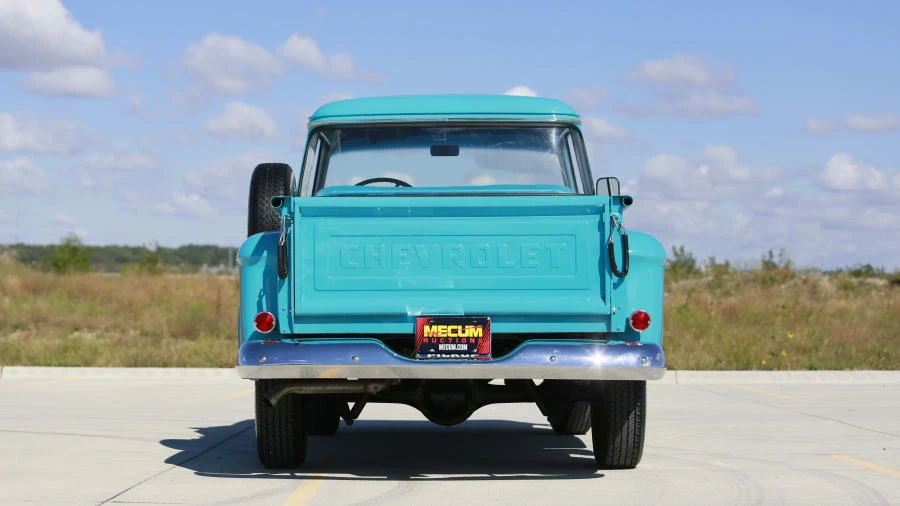 1958 Chevrolet Task Force - Image 5 of 12