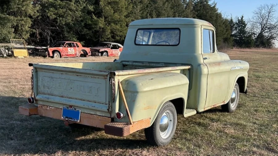 1958 Chevrolet Task Force - Image 3 of 15