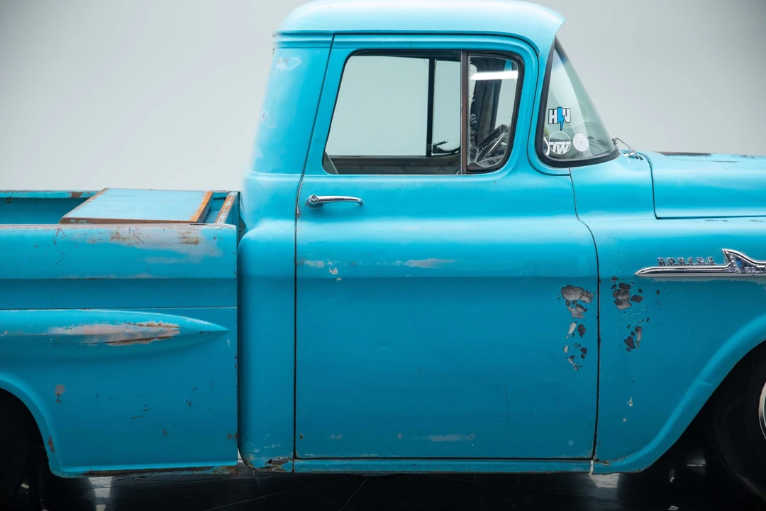 1958 Chevrolet Task Force - Image 28 of 31