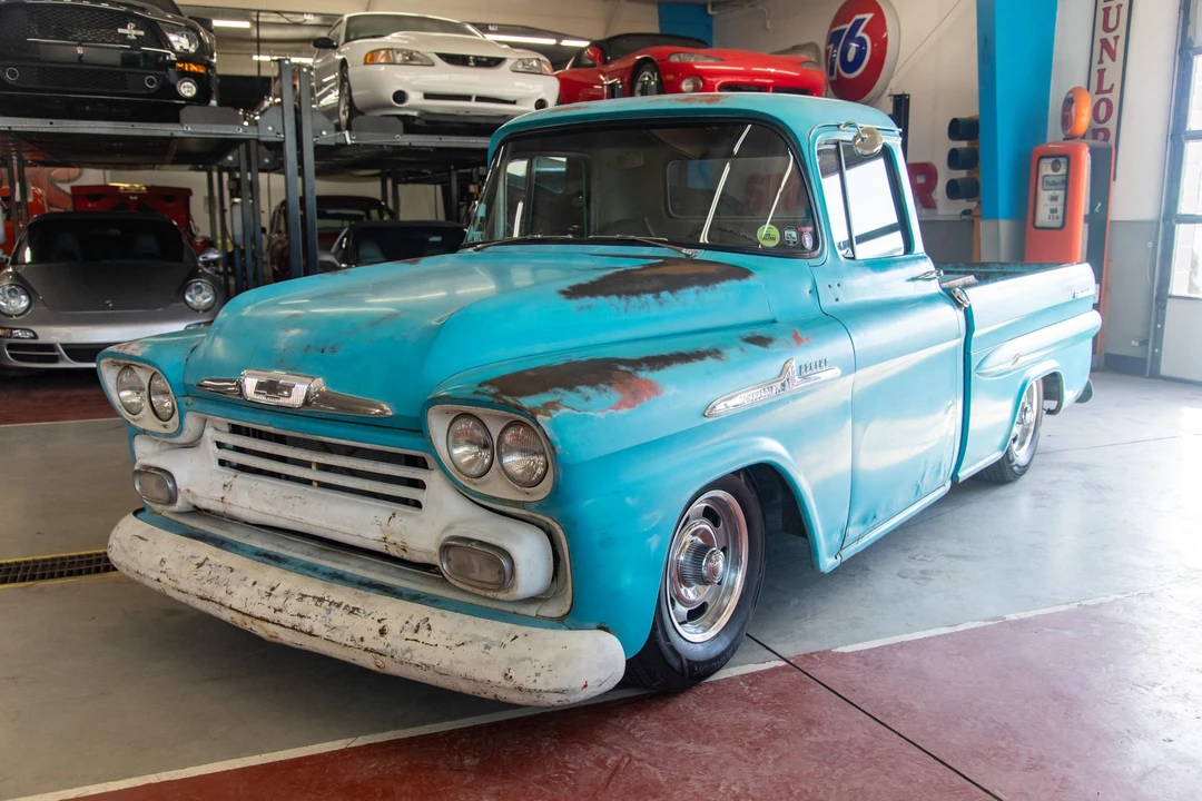 1958 Chevrolet Task Force - Image 23 of 31
