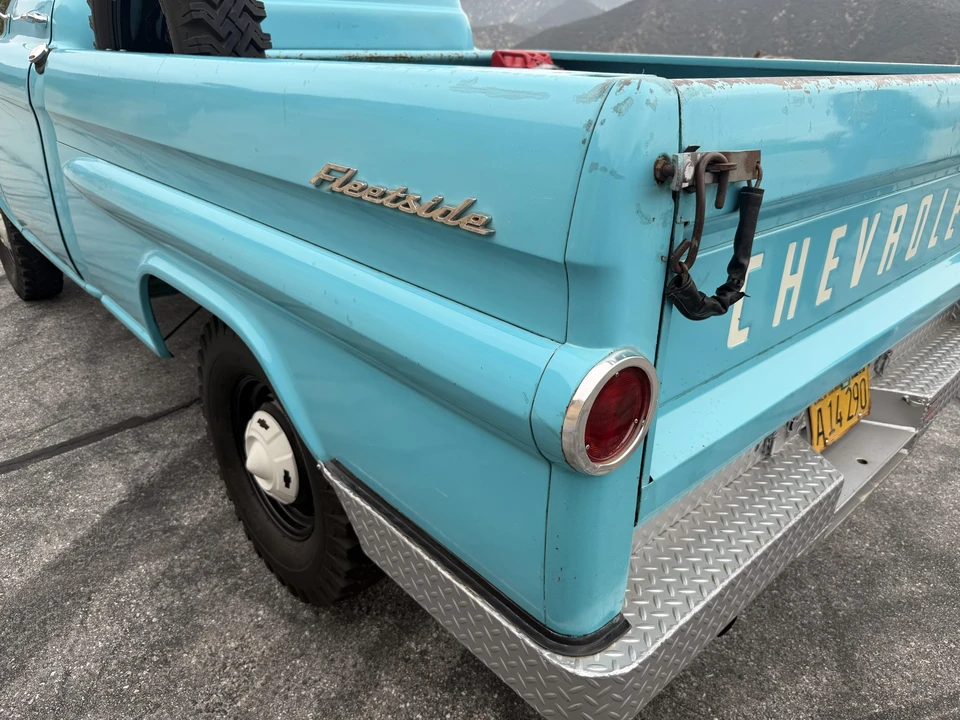 1958 Chevrolet Task Force - Image 21 of 31