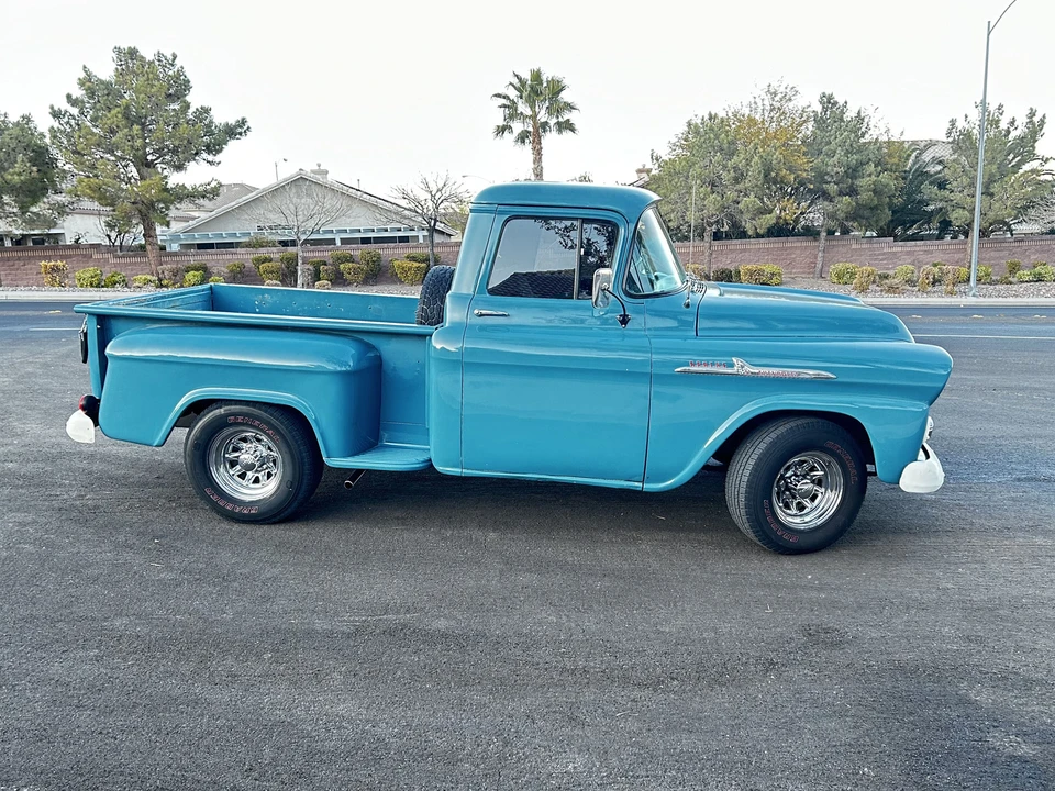 1958 Chevrolet Task Force - Image 21 of 31
