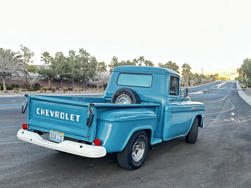 1958 Chevrolet Task Force - Image 23 of 31