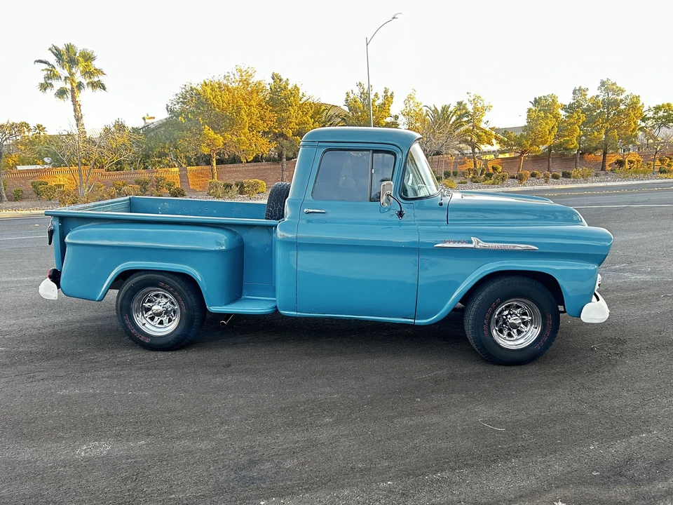1958 Chevrolet Task Force - Image 16 of 31