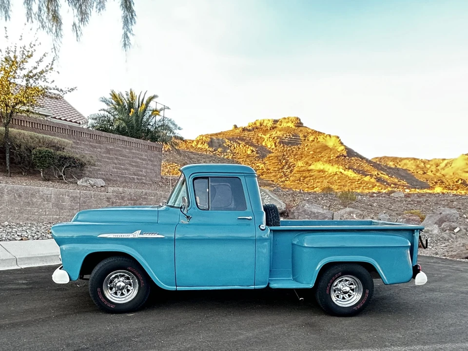 1958 Chevrolet Task Force - Image 15 of 31
