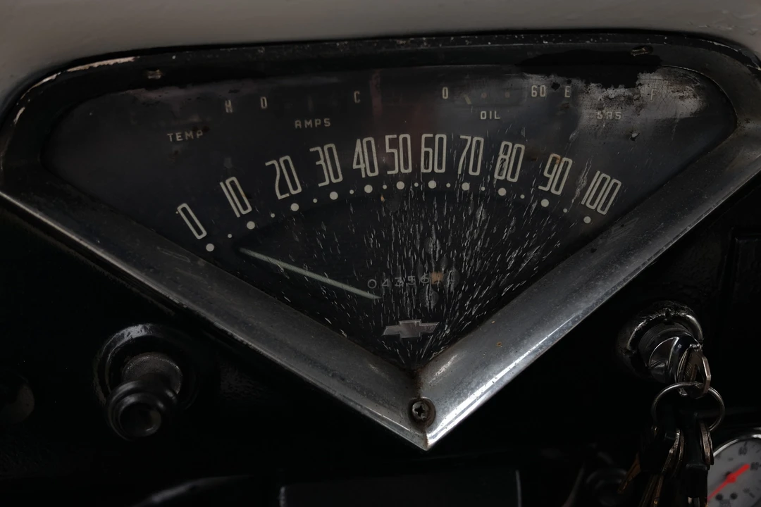 1958 Chevrolet Task Force - Image 28 of 31