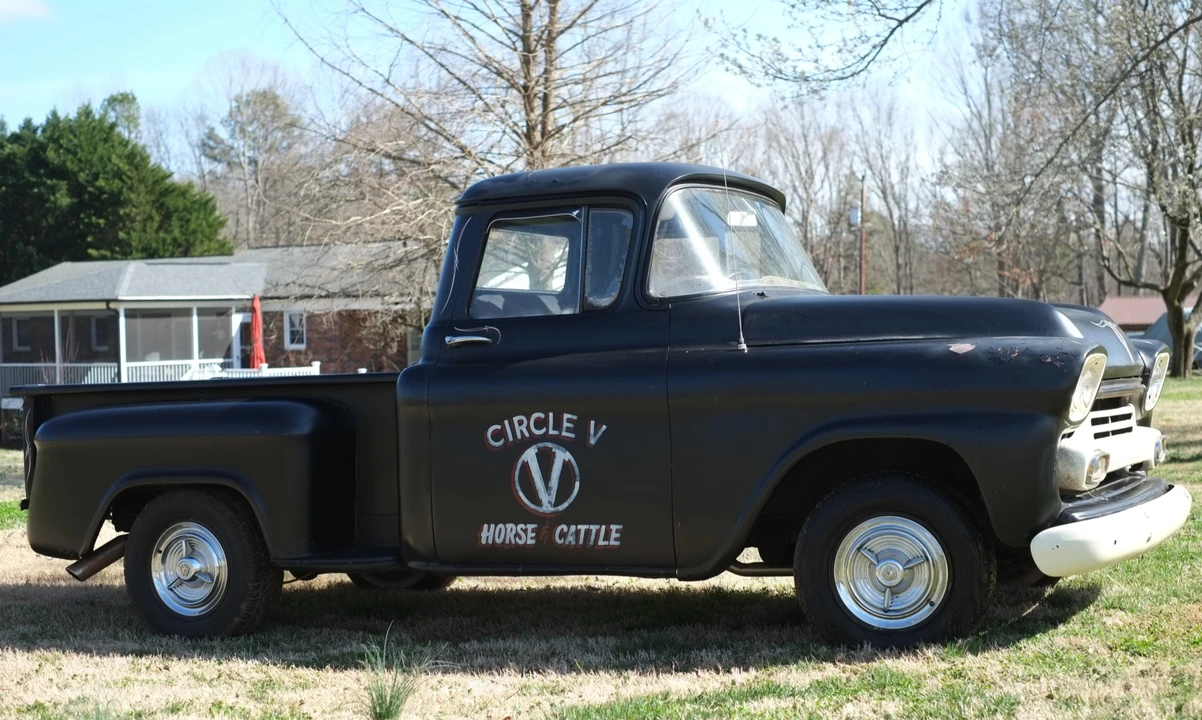 1958 Chevrolet Task Force - Image 5 of 31