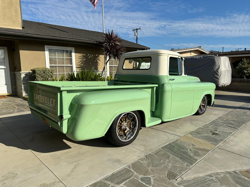 1958 Chevrolet Task Force - Image 16 of 31